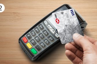 sử dụng thẻ gắn chip để thanh toán